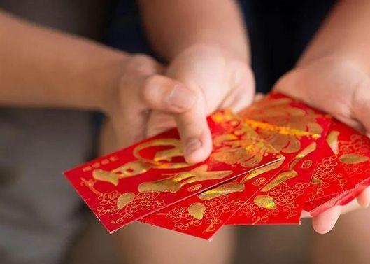 关切员工父母，，，，，，，，为员工父母设置关切金造度
